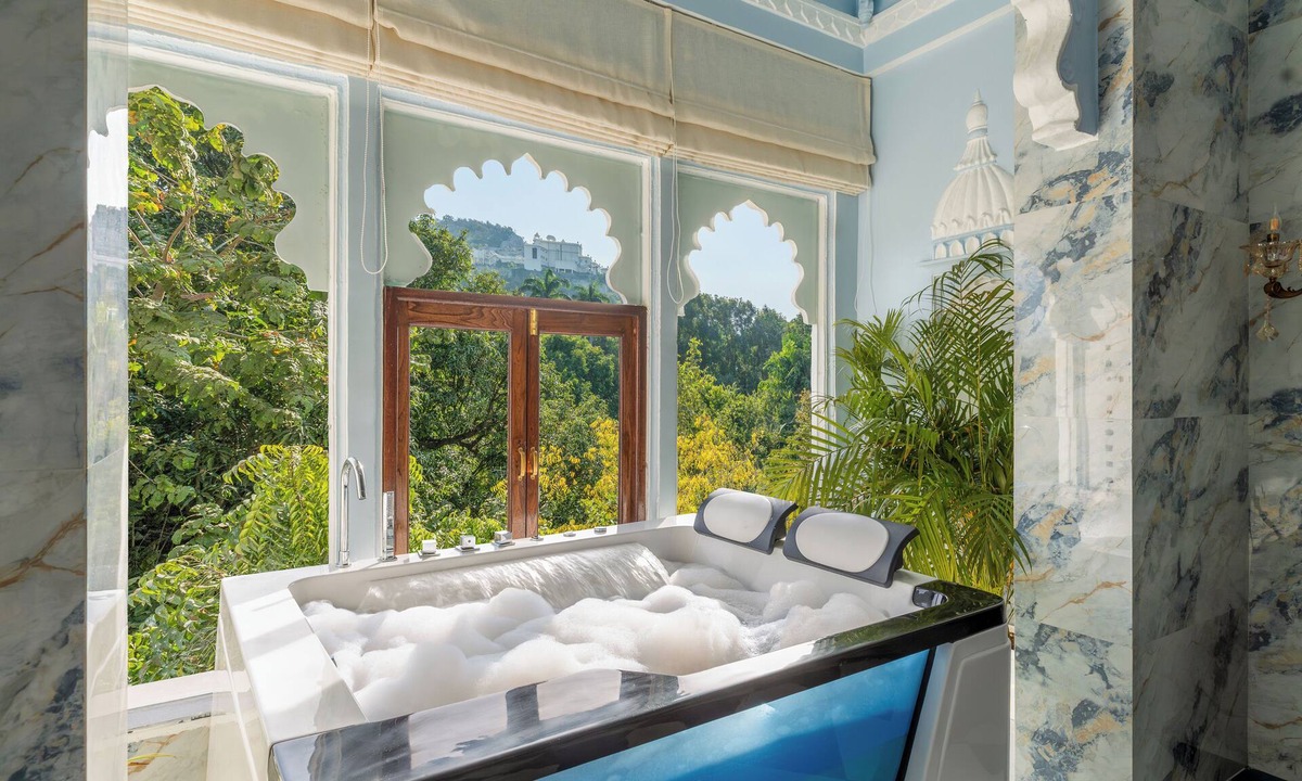 Udaipur City Centre Hotel | Oladar Haveli – My Downtown Hotels