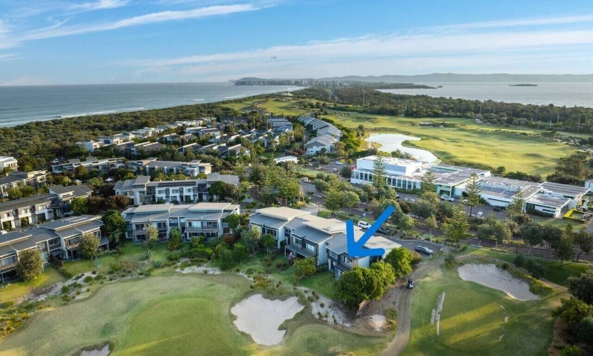 Magenta Shores House | On Par at Magenta Resort pools, golf, beach access