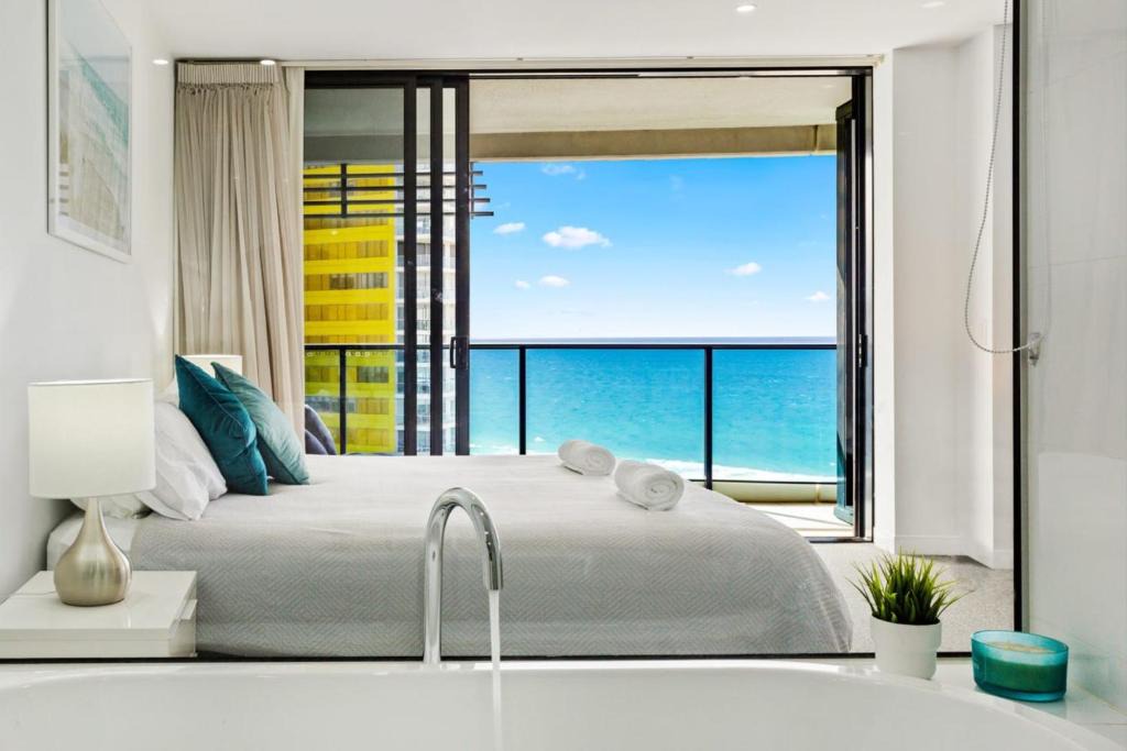 Broadbeach Apartment | Oracle Tower Broadbeach