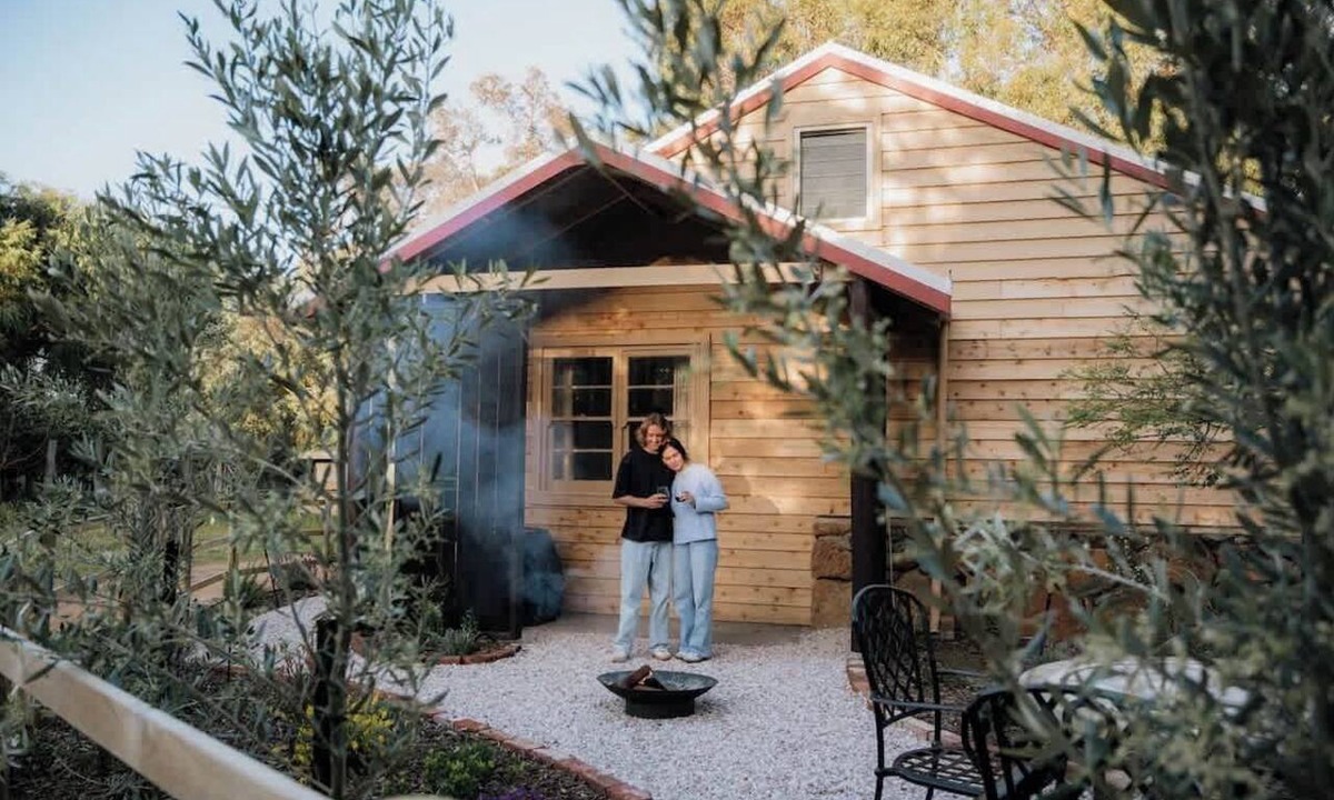 Yallingup Siding House | Orchard Cottage—Romantic Bushland Retreat w/Sauna