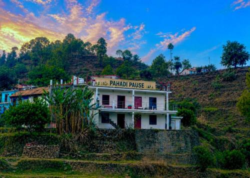 Almora House | Pahadi Pause