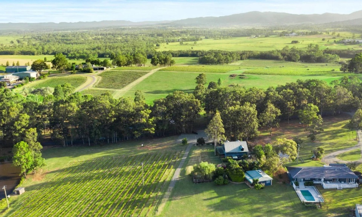 Pokolbin House | Palmers Lane Vineyard Homestead and Cottage