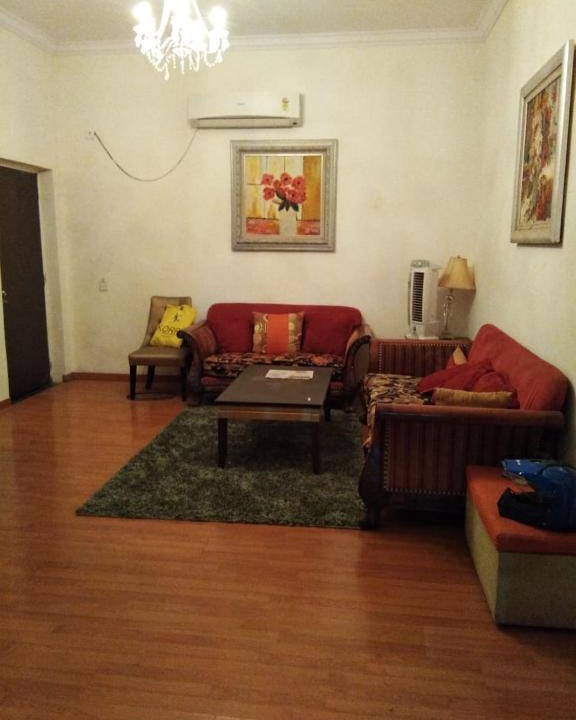 Aarey Colony Villa | Palms Villa