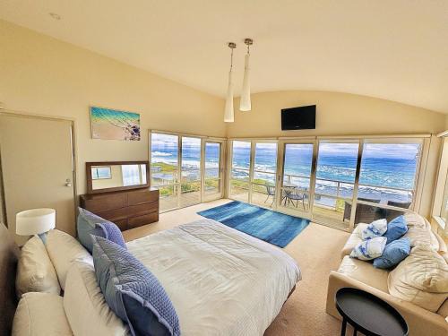 Marengo House | PANORAMA VIEWS - spectacular ocean views