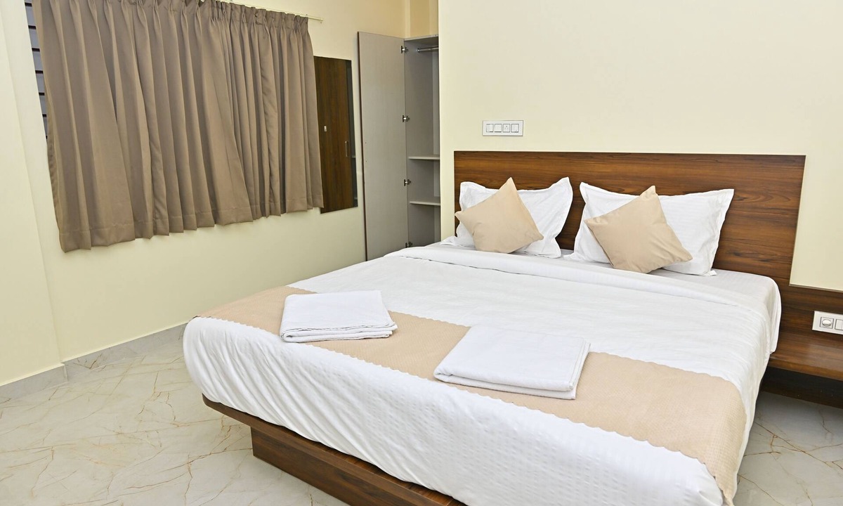 Chikkajala Hotel | Panvith Suits