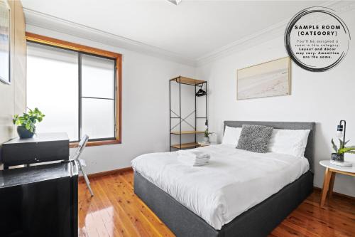 Liverpool House | Peaceful & Central Stay in Liverpool - Private Double Room - Shared Bathroom