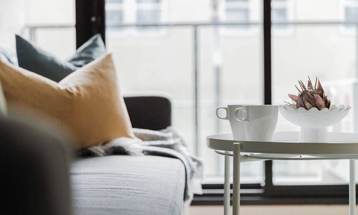 Melbourne Central Business District Apartment | Pet-friendly 2BR Near Southern Cross, Free Parking
