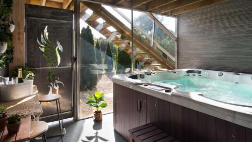 Hepburn House | Phoenix