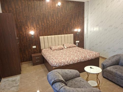 Varanasi Villa | Prem Niwas