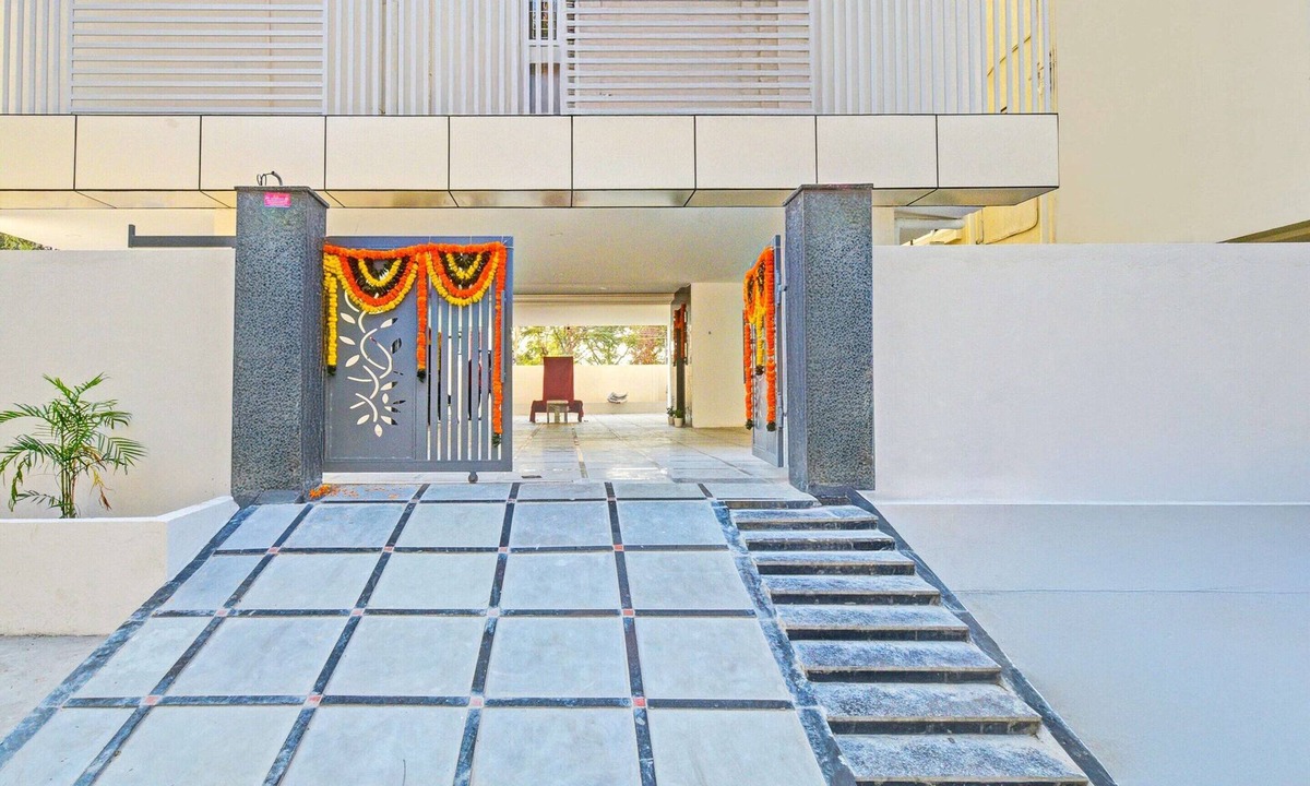 Hyderabad House | Premium Kompally Sun Moon Hotels