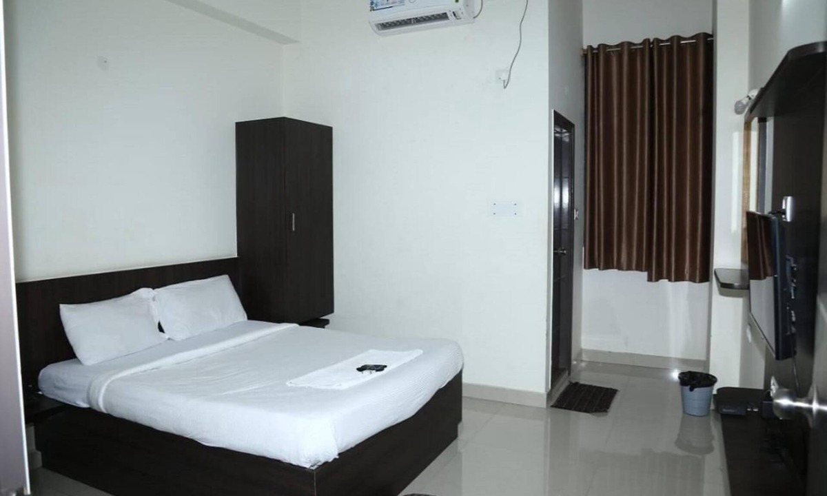 RR Nagar Hotel | Pride Image