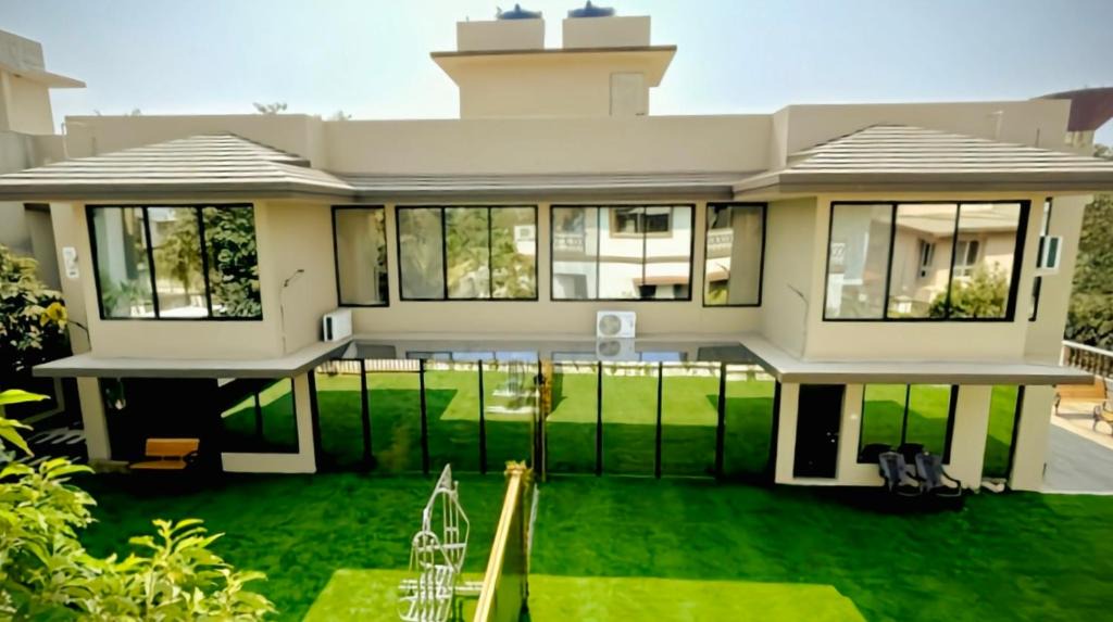 Waksai Villa | Queens castle