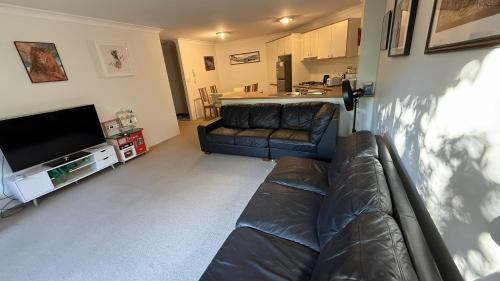 Erskineville Apartment | Quiet and convenient