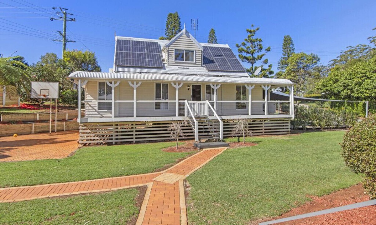 North Tamborine House | Quiet, cozy and calm 3 bedroom house.