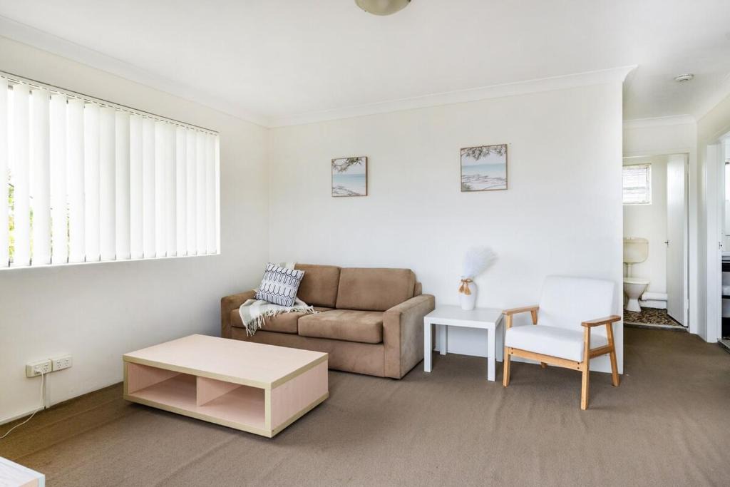 Bulimba Apartment | Quiet & Cozy Bulimba Escape