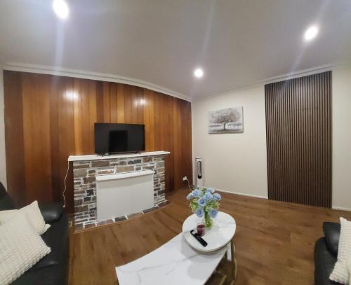 Noble Park House | Quite and friendly house