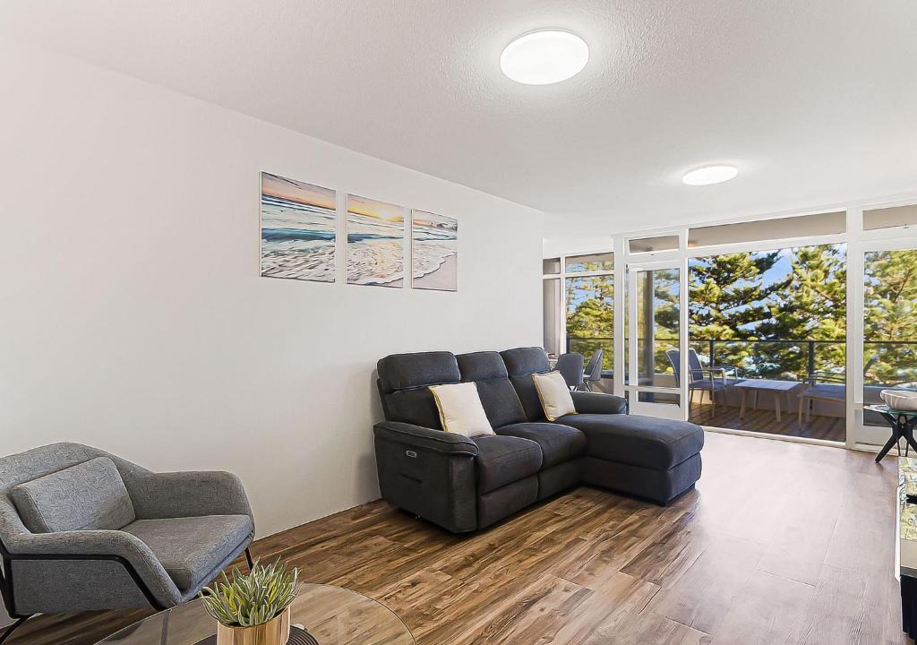 Coolangatta Apartment | Rainbow Pacific Unit 15
