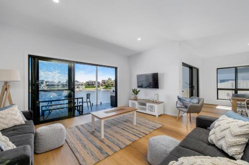 Port Macquarie Villa | Reflections on the water 2B River Park Road Port Macquarie