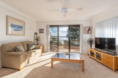 Forster Apartment | Renas Court 2