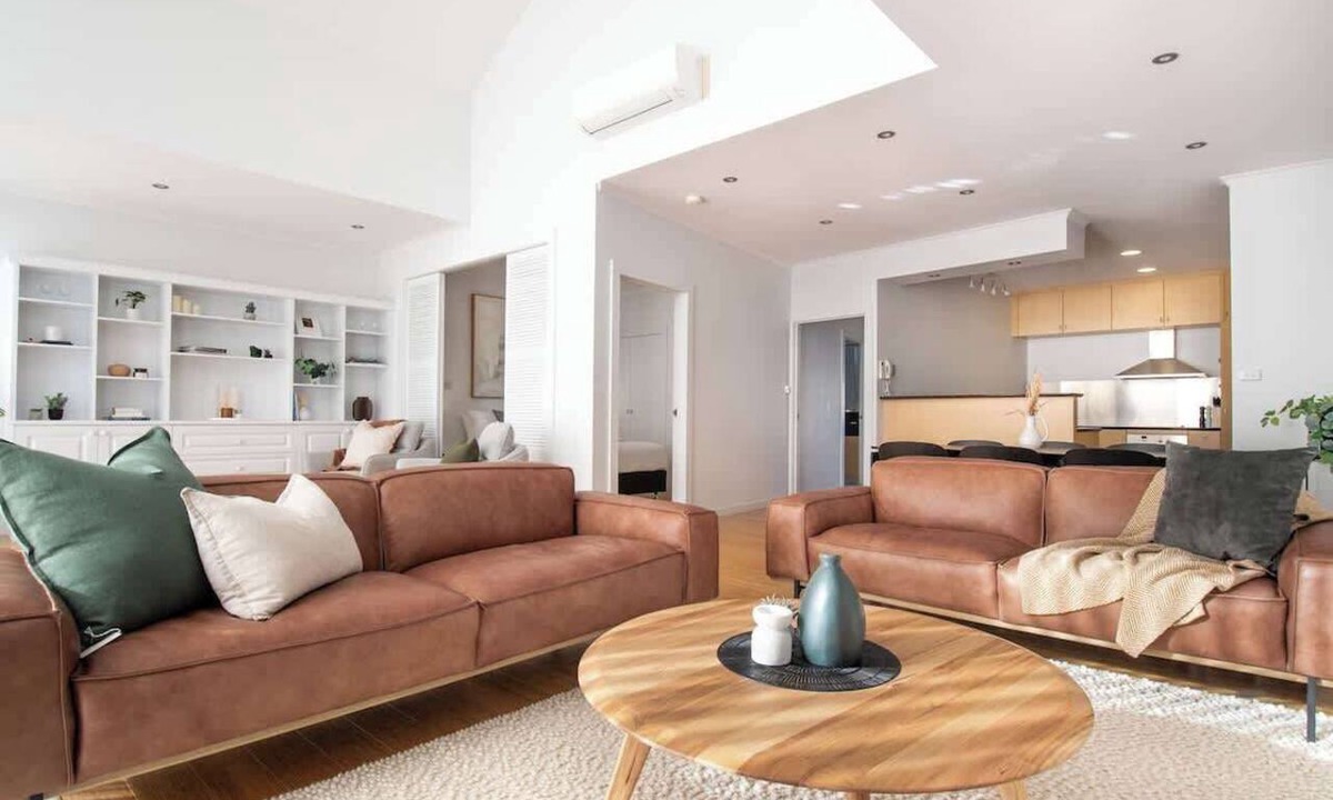Launceston CBD Apartment | Riverview Waterfront Stay!