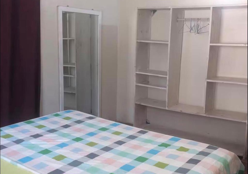 Pharenda Hotel | Rizwan Stays
