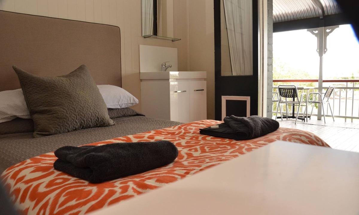 Gatton Hotel | Royal Hotel Gatton