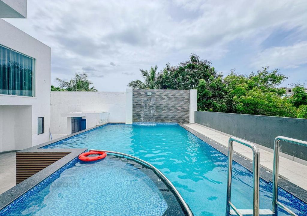 Vadanemelli Hotel | Royal Vista resort