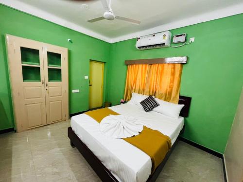 Kalapettai House | S K R Residency