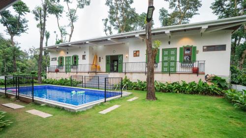Sakleshpur Villa | SaffronStays Jerdon's Perch