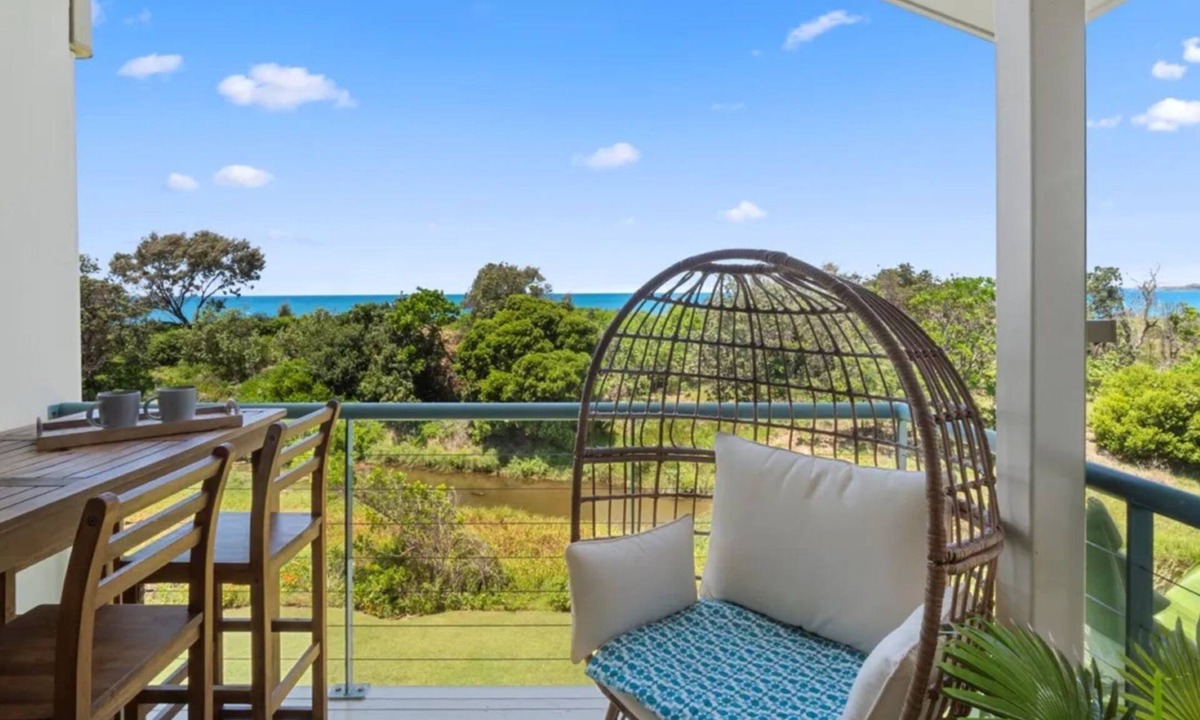 Sapphire Beach Apartment | Salt on Sapphire - steps away from Campbells Beach