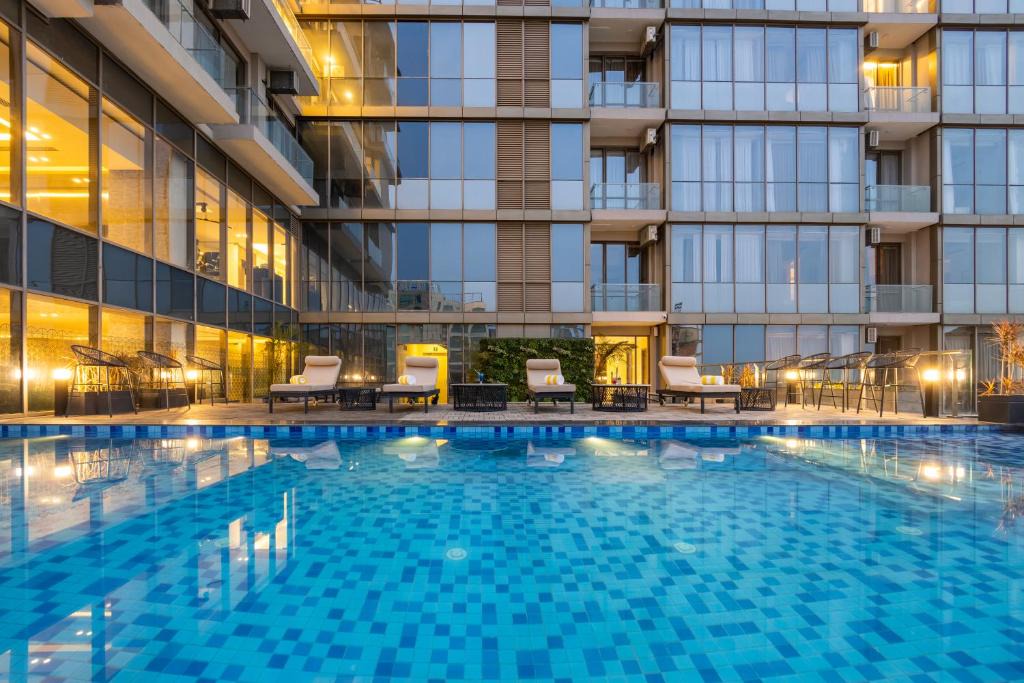 Gurugram Hotel | Saltstayz Premier - Sector 80