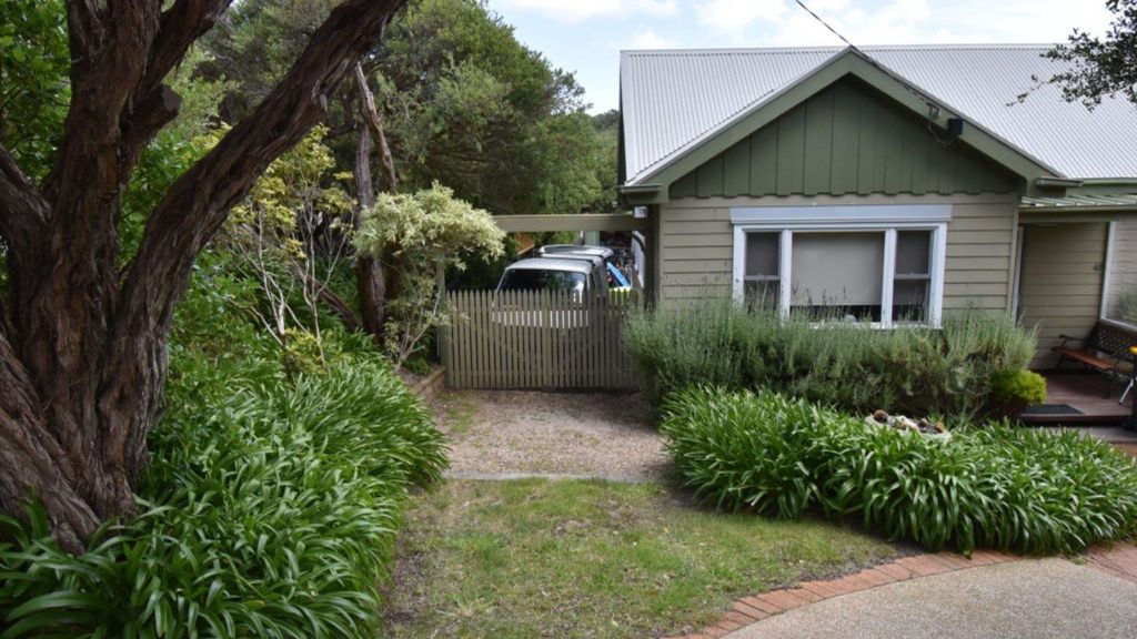 Sandy Point Apartment | Sandy Point Loft - A short stroll to the beach