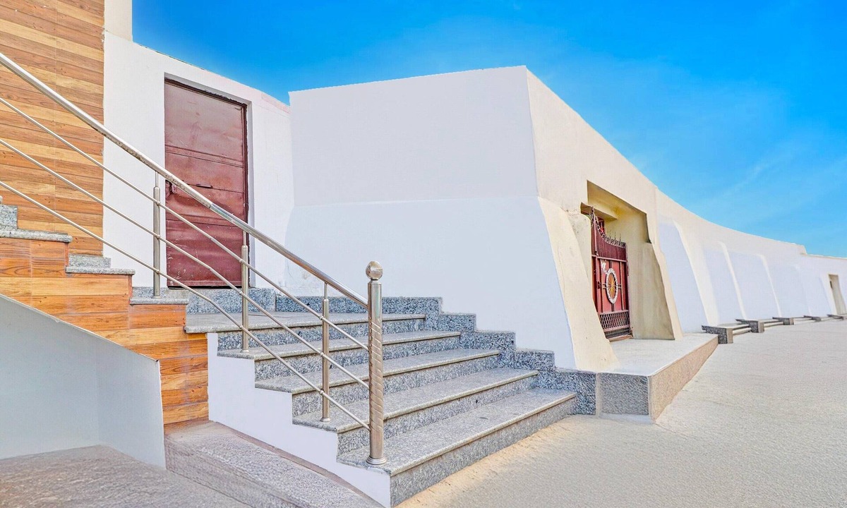 Dehradun House | Saver Single Sunshine Guest House