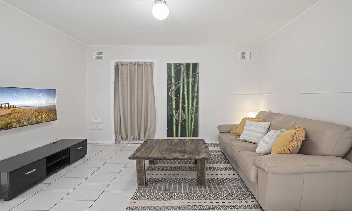 Wooli Apartment | 'SEA MIST GROUND FLOOR FLAT'
