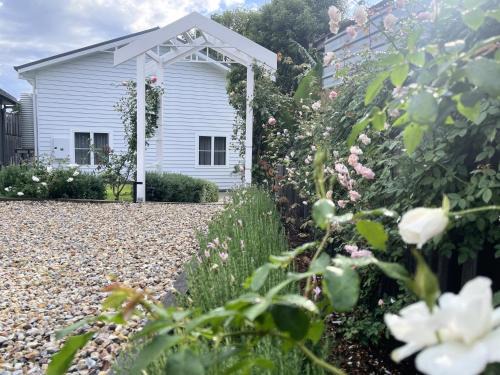 Coffs Harbour House | Seabirds Cottage