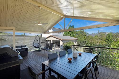 Long Jetty House | Seashells on Eloora