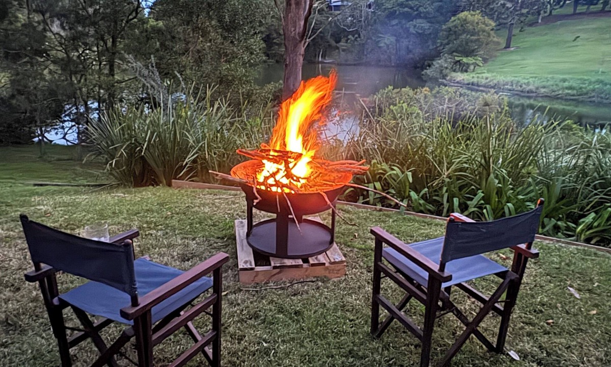 North Maleny House | Secluded Maleny Lakeview Escape with Fireplace & View. Pet Friendly!