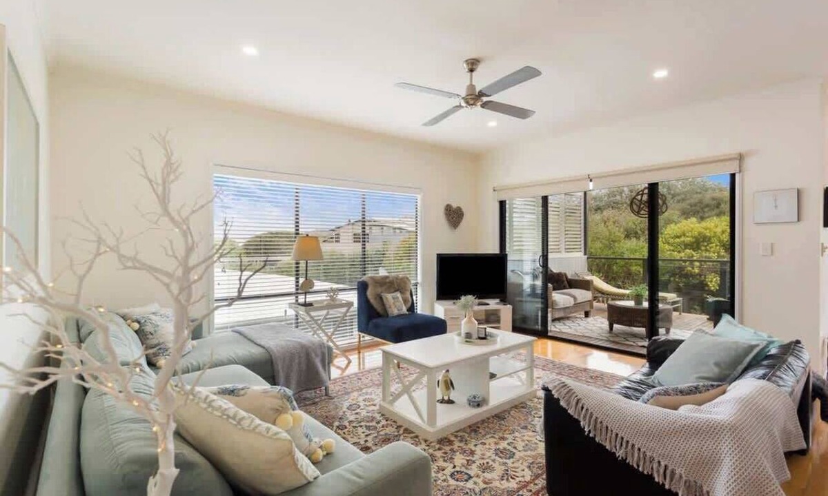 Cape Woolamai House | Serene, Modern Beach Escape 3 Bed 2 Bath