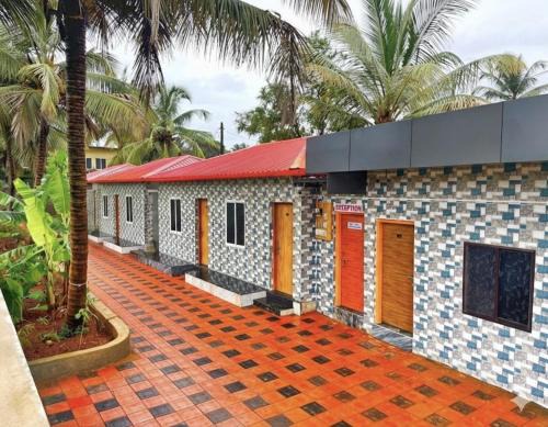 Murudeshwara Cabin | Shree eshwari Murdeshwar