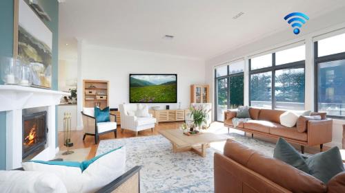 East Kangaloon House | Silos