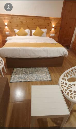 Shangarh House | Sky valley