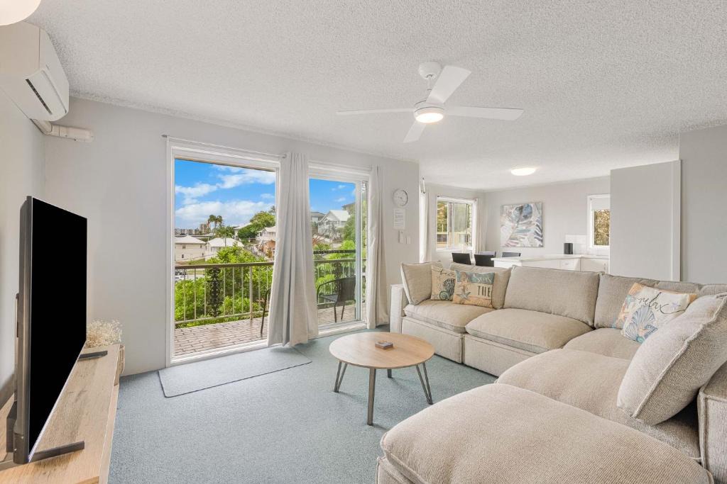 Coolangatta Apartment | Skyline Unit 12