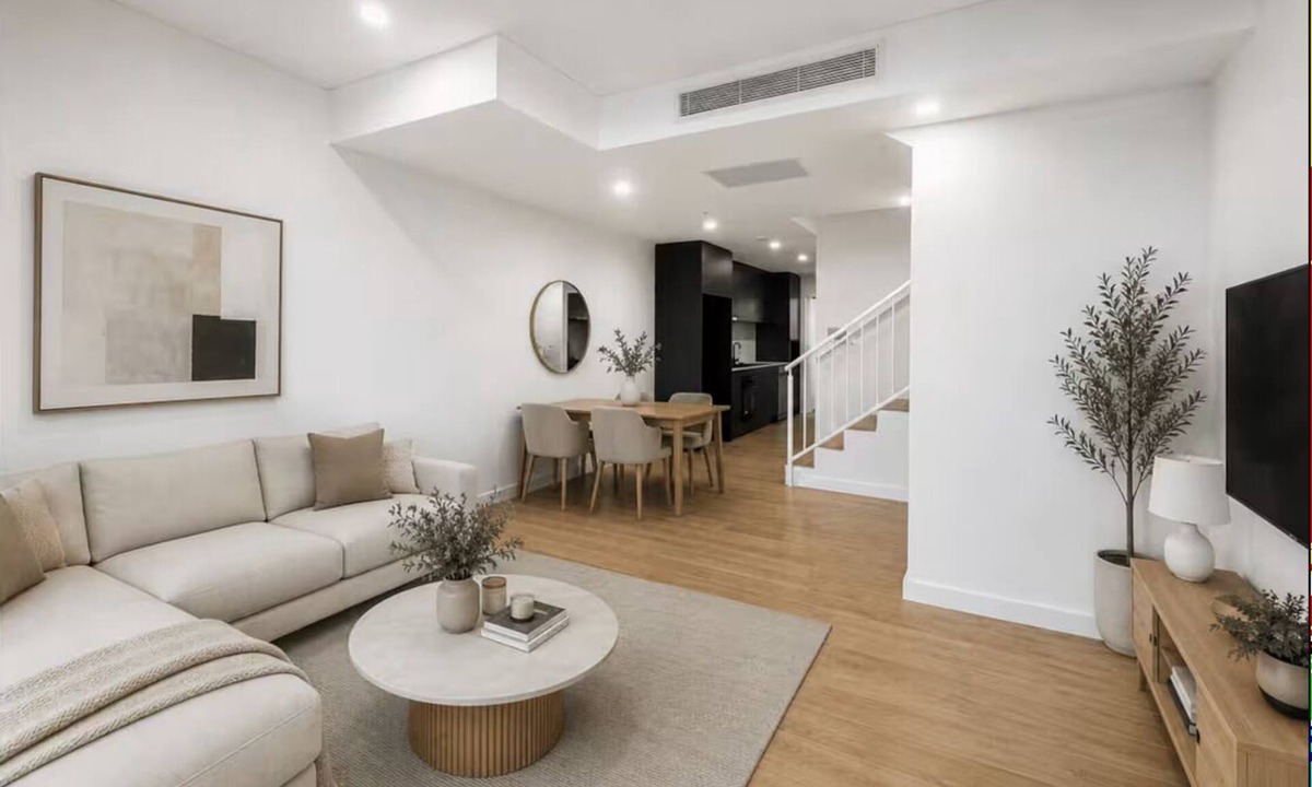 Fairfield Apartment | Spacious 2-Bedroom, 2-Bathroom Apartment with Parking in Fairfield