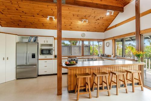 Angourie Apartment | Spookys 6 Angourie - Treetop Oasis Steps from Spooky Beach - Holiday Yamba