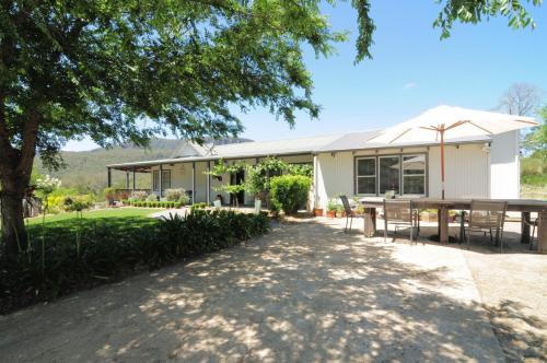 Upper Kangaroo River House | Spring Grove Dairy Picturesque views