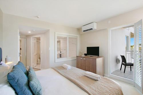 Kingscliff Apartment | Standard Hotel Room in Salt Beach Resort by uHoliday