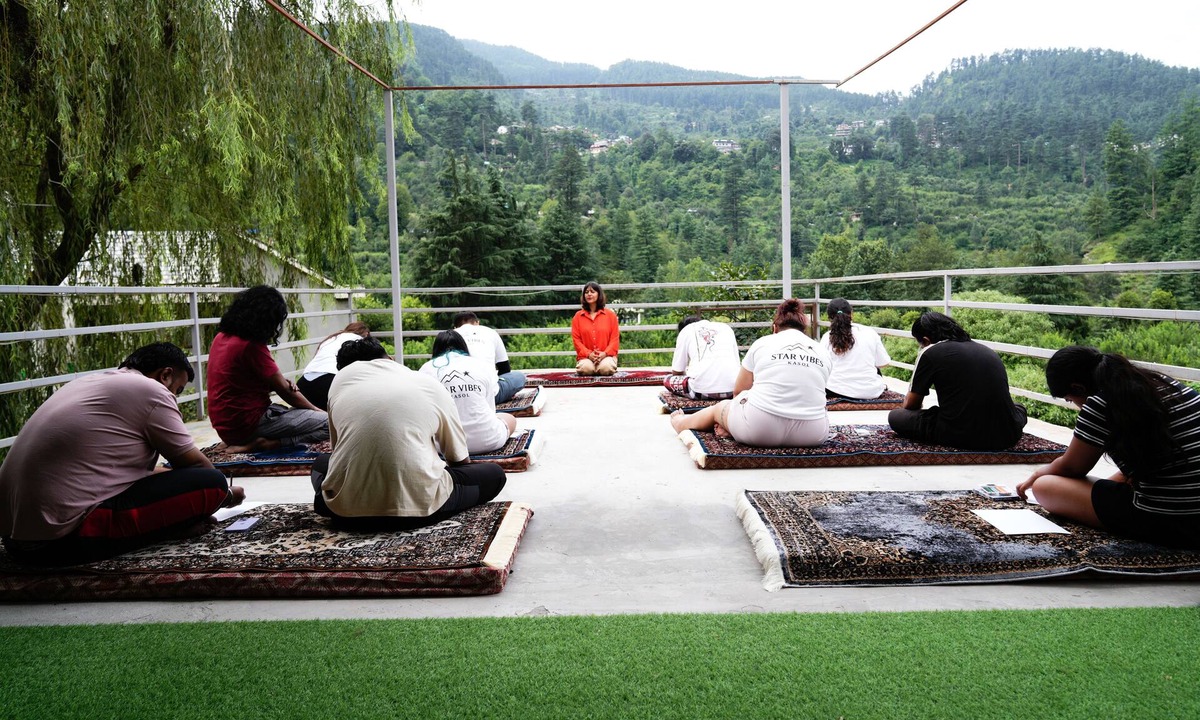 Kullu Hotel | Star Vibes Resort