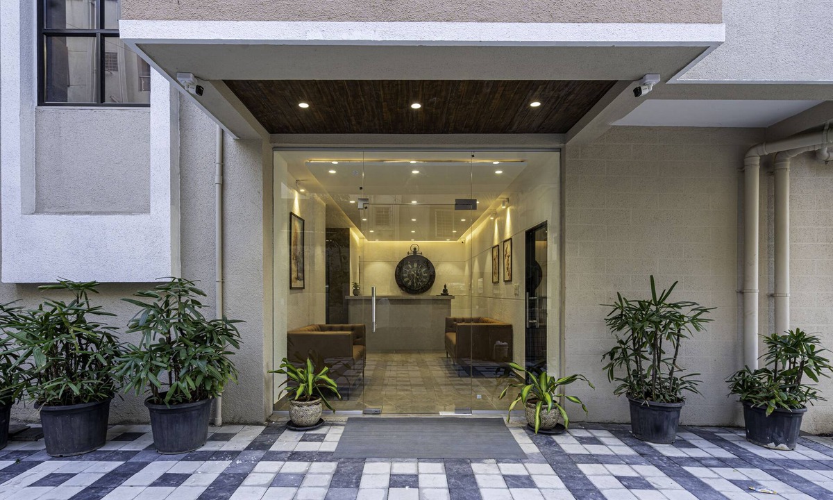 Kharadi Hotel | StayBird Divine Suites Business Hotel