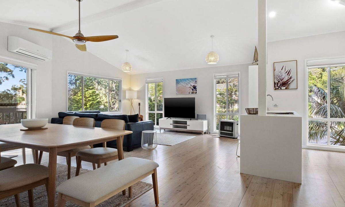 Macmasters Beach House | Stone's Throw at Macmasters
