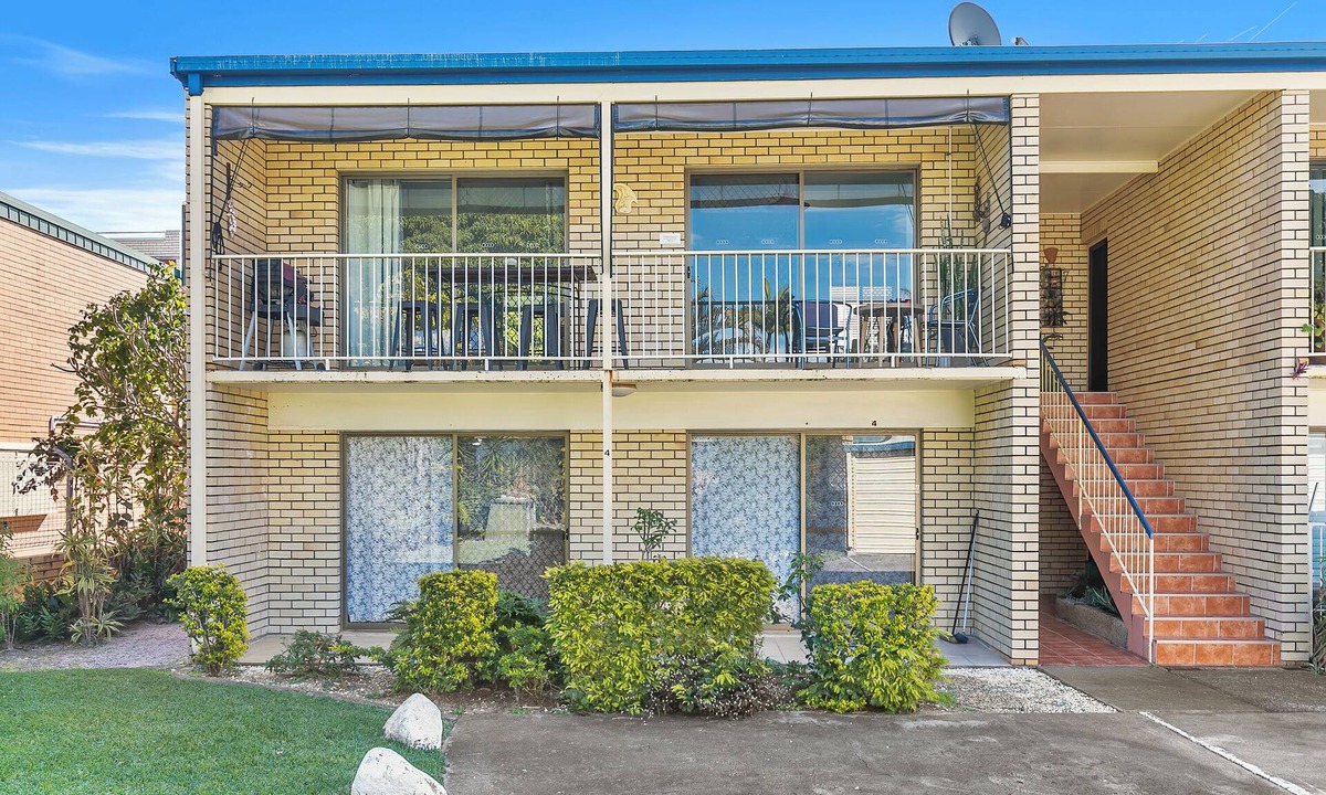 Bongaree Apartment | Strawberry Fields